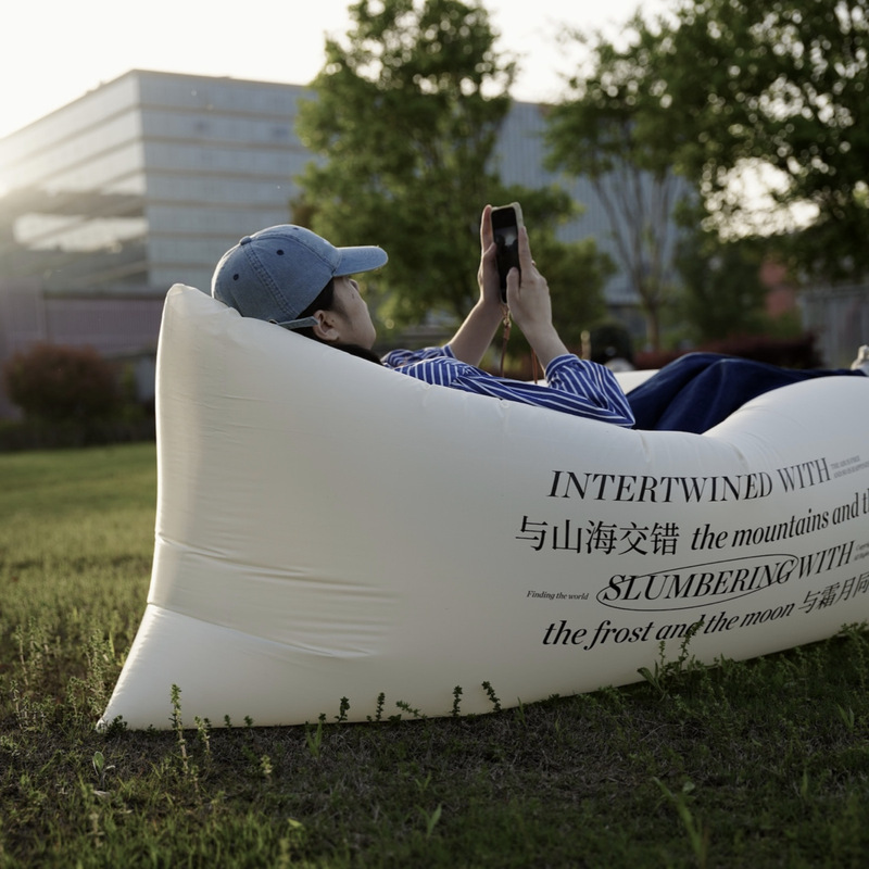 Inflatable sofa for lying and  - Outdoor Adventure Festival ulasan dan harga